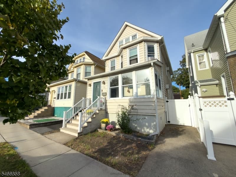 107 Sheridan Ave, Roselle Park Boro