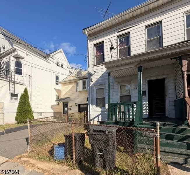 425 Catherine St, Elizabeth City