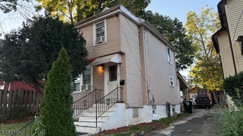 807 George St, Plainfield City