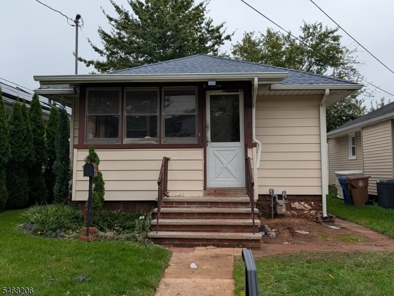 215 Madison St, Linden City