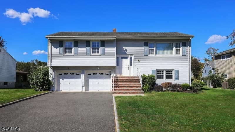 15 Roselle Ave, Cranford Twp.