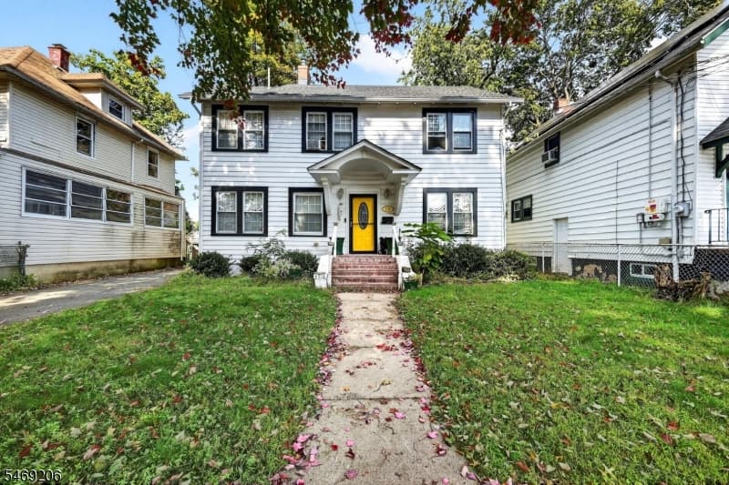 18 Randolph Rd, Plainfield City