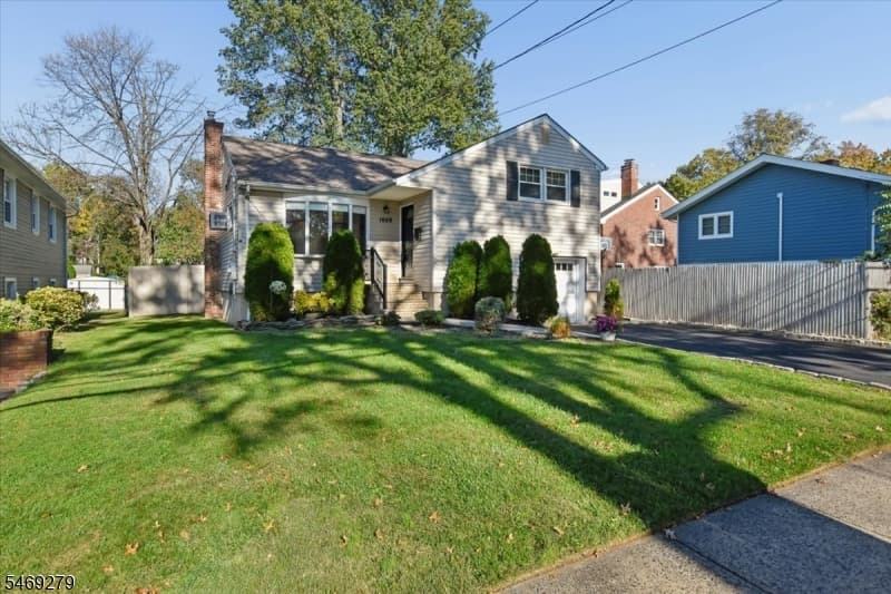 1609 Central Ave, Westfield