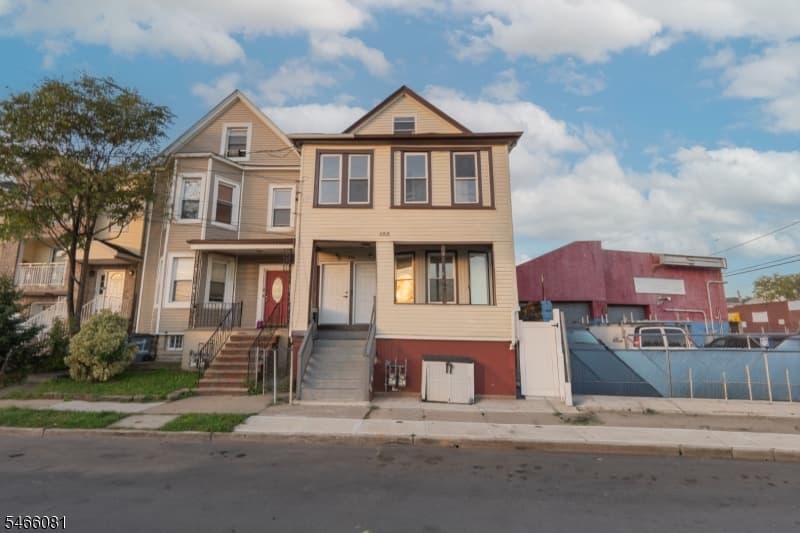 658 Magnolia Ave, Elizabeth