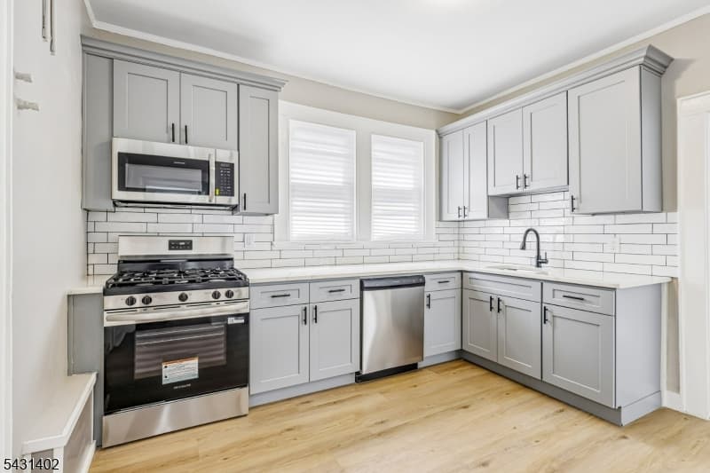 301 E 9Th Ave, Roselle Boro