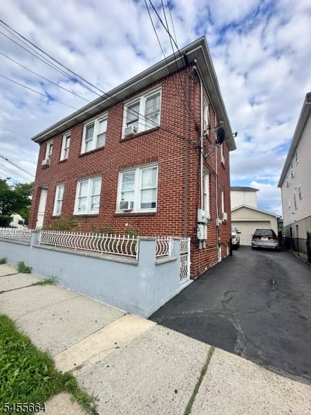 591 Meadow St, Elizabeth City