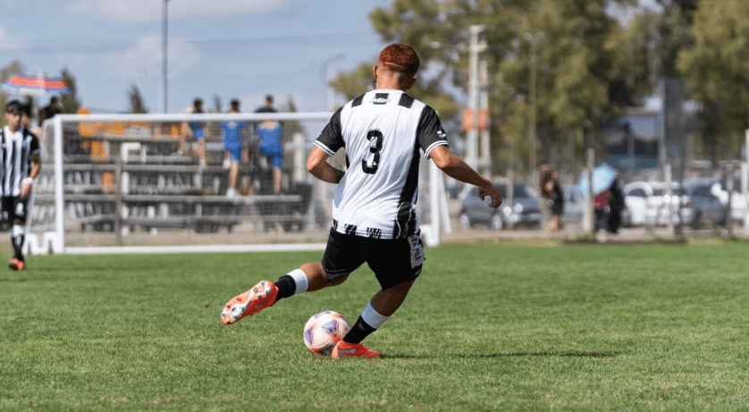 Johnson Boys Soccer Opens Season With Losses to Elizabeth, 3-0