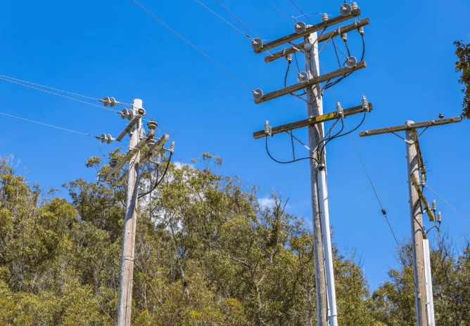 Power Restoration Continues in Mountainside Following Storm-Related Outages