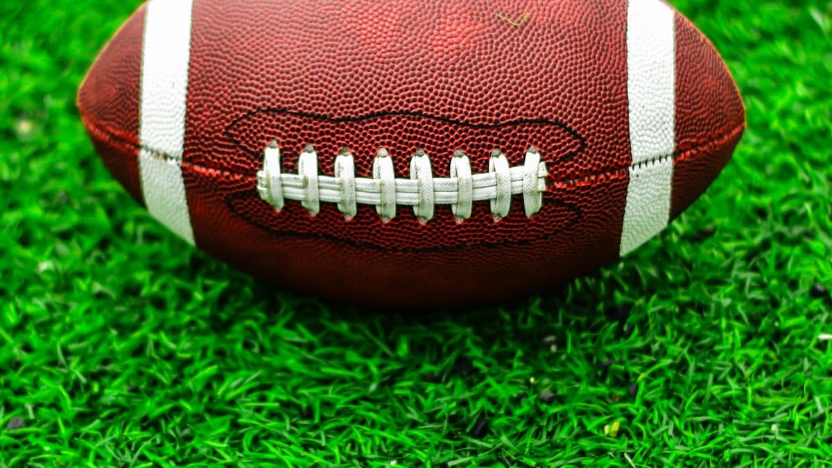 Linden Offers Free Girls Flag Football Event at Milkosky Park Oct. 24