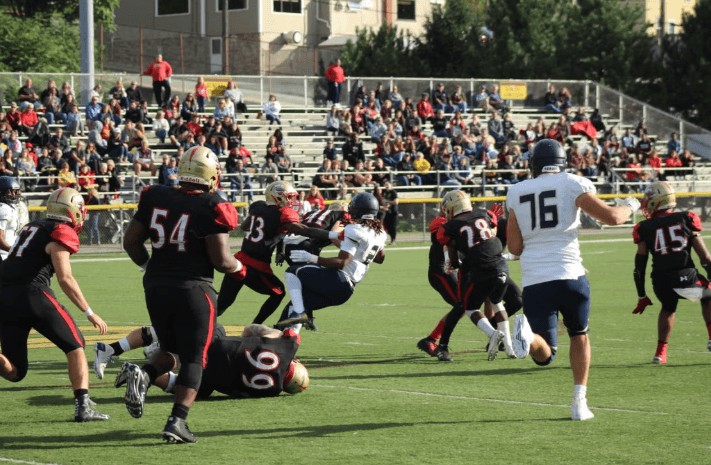 Rahway Football Extends to 2-0 With Big Win Over Summit