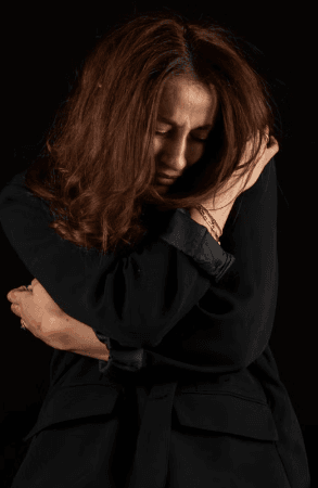 'Mala Aria' Tackles Infection and Angst