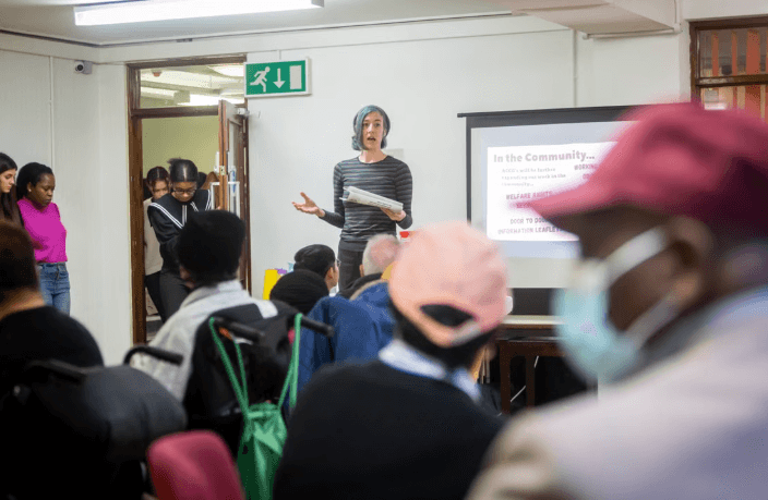 Imagine Trains Nearly 50 Volunteers and Leaders for Grief Support