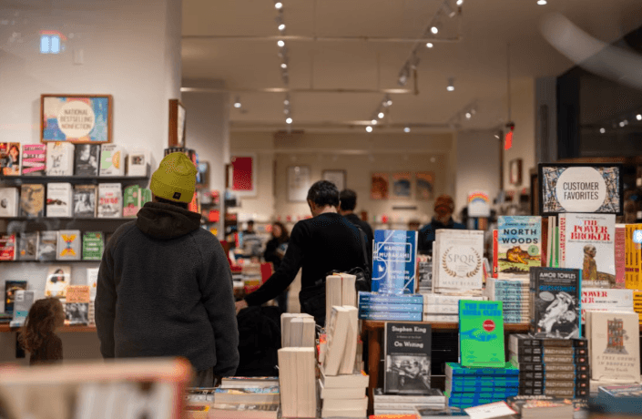 Jesus Book and Gift Store Returns to Roselle in Grand Opening
