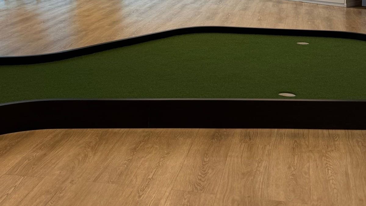 Springfield Kids' Indoor Golf Classes at Chisholm Run Through Dec. 7